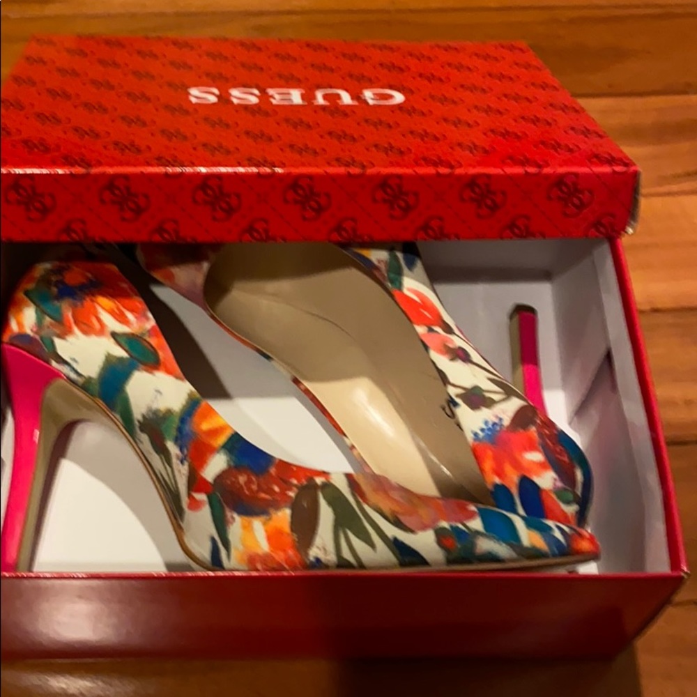 Guess heels